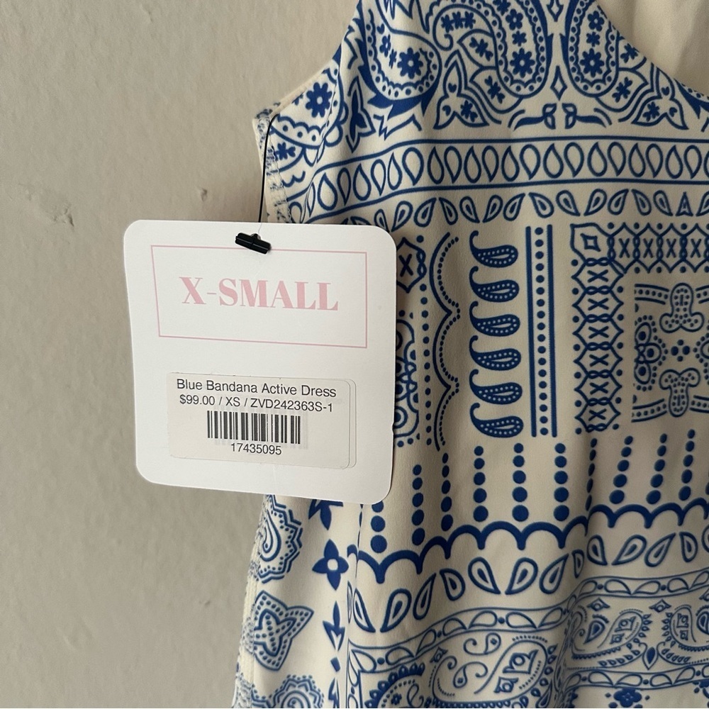 Z Supply Active Palisade’s Bandana Dress Western Blue and White XS NWT - Picture 8 of 11